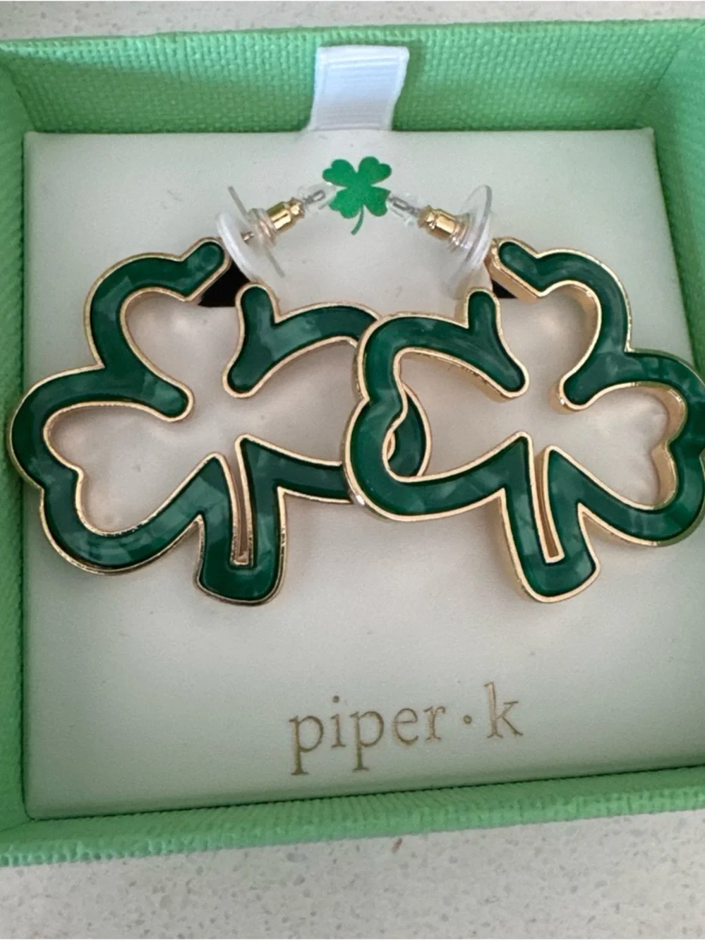 piper·k Green Clover Outline Earrings